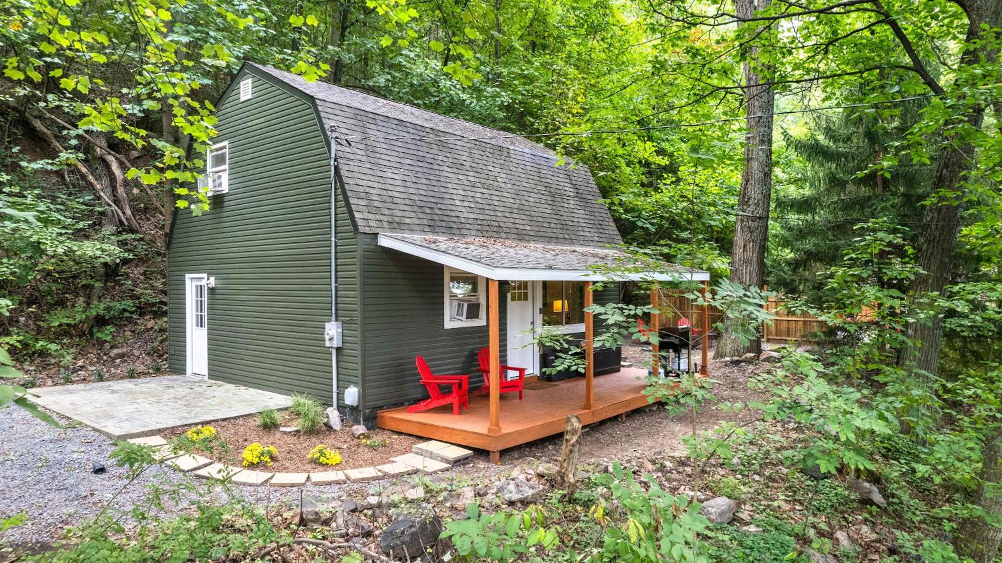 Modern Mountain Cottage W Hot Tub, Fire Pit, Wifi Inwood Exterior foto